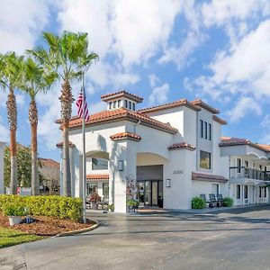 Quality Inn Daytona Speedway - I-95